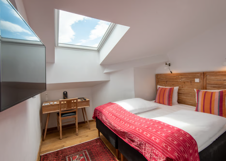 LuluGuldsmeden Rooms Cozy Horizontal min